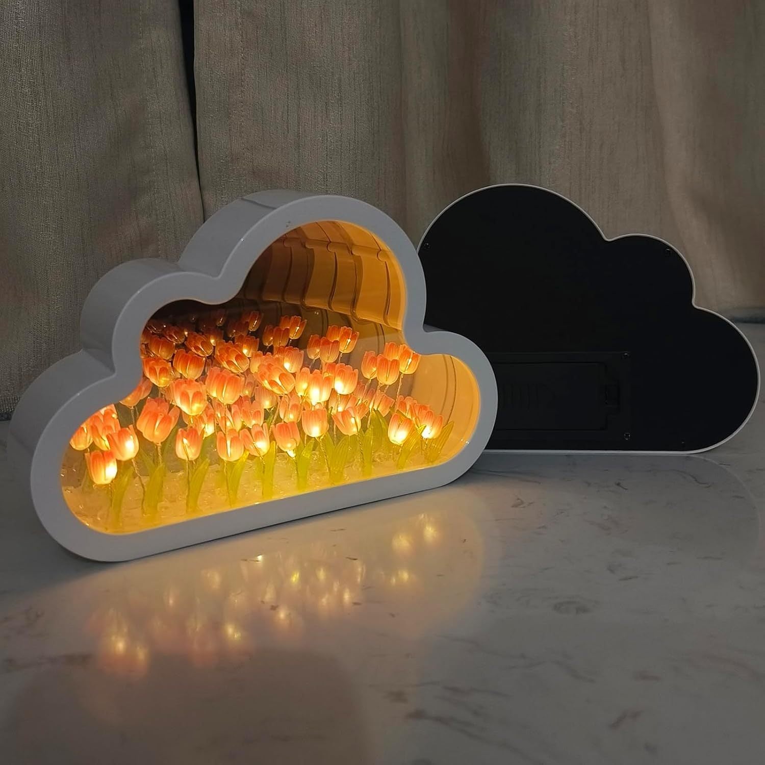 Lámpara Espejo "Jardín Infinito de Tulipanes"